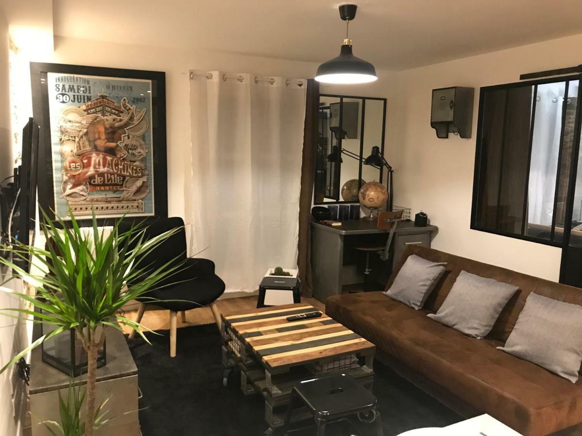 Les Machines De Jules, Hyper Centre Apartment Нант Екстериор снимка